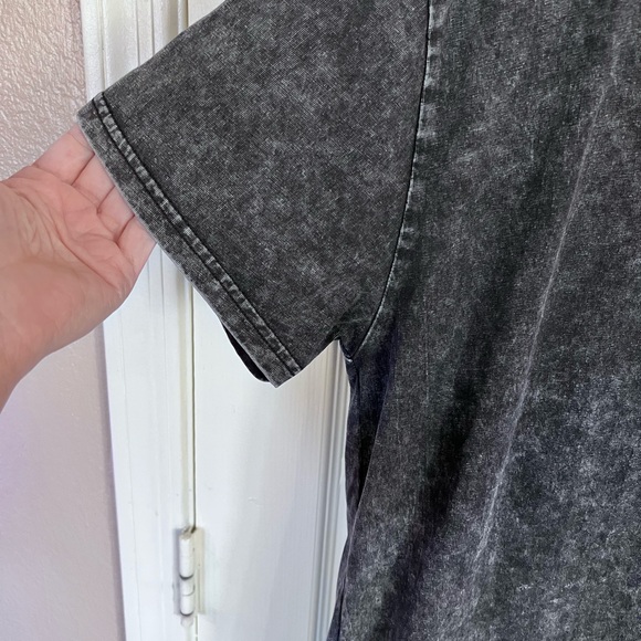 SEINT Vintage Washed Gray Short Sleeve Tee - Picture 2 of 7